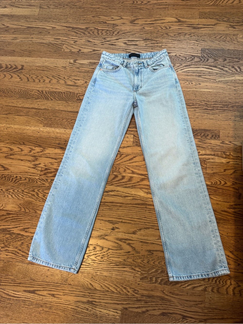 Zara Light Wash Baggy Jeans - Pale Blue Denim